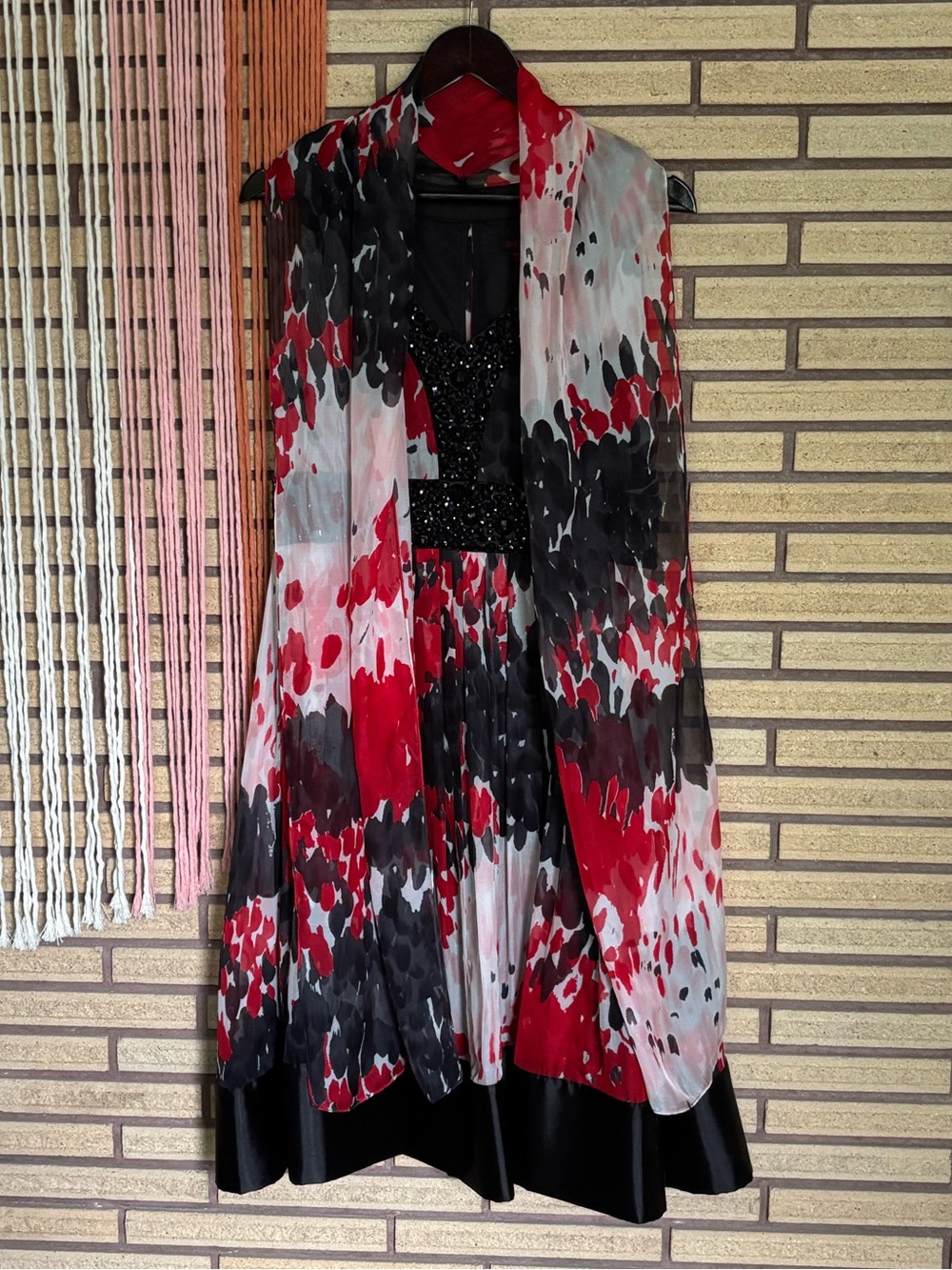 Confetti Silk dress - Size 6 - 8 - Simon Chang - Formal Splatter Silk Dress
